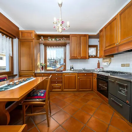 דירה Ciasa Marian 10 Minutes From Cortina With Free Parking!
